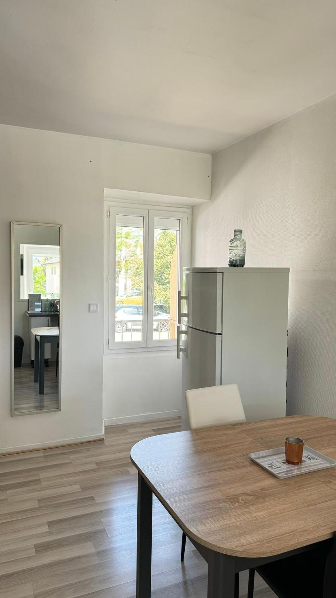 T1 Entre Et Avec Balcon